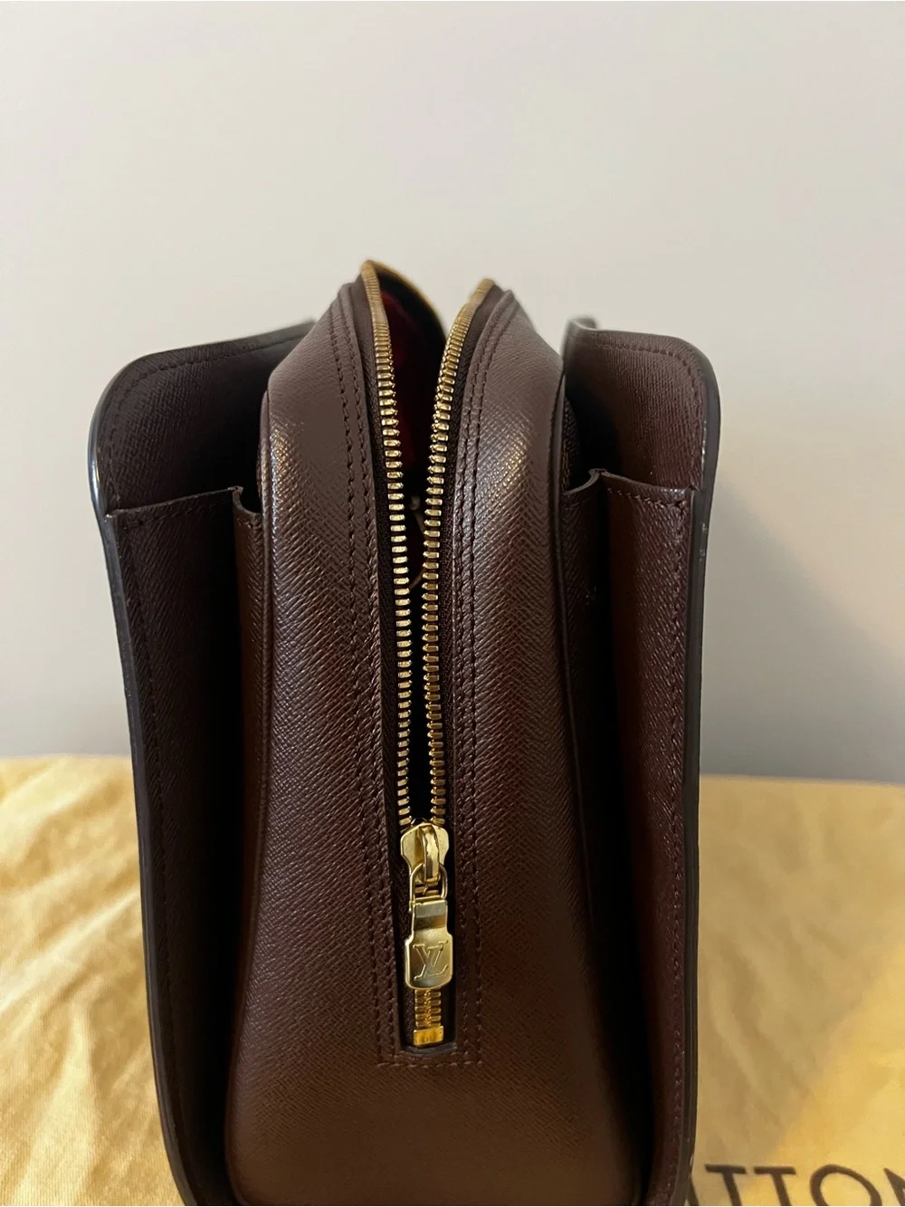 Louis Vuitton classic louis